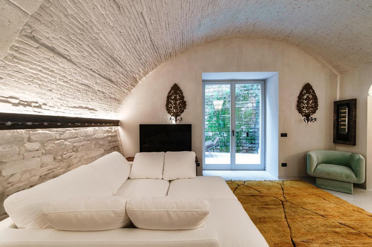 Suites Lorodellago Como - The House Of Travelers Dış mekan fotoğraf