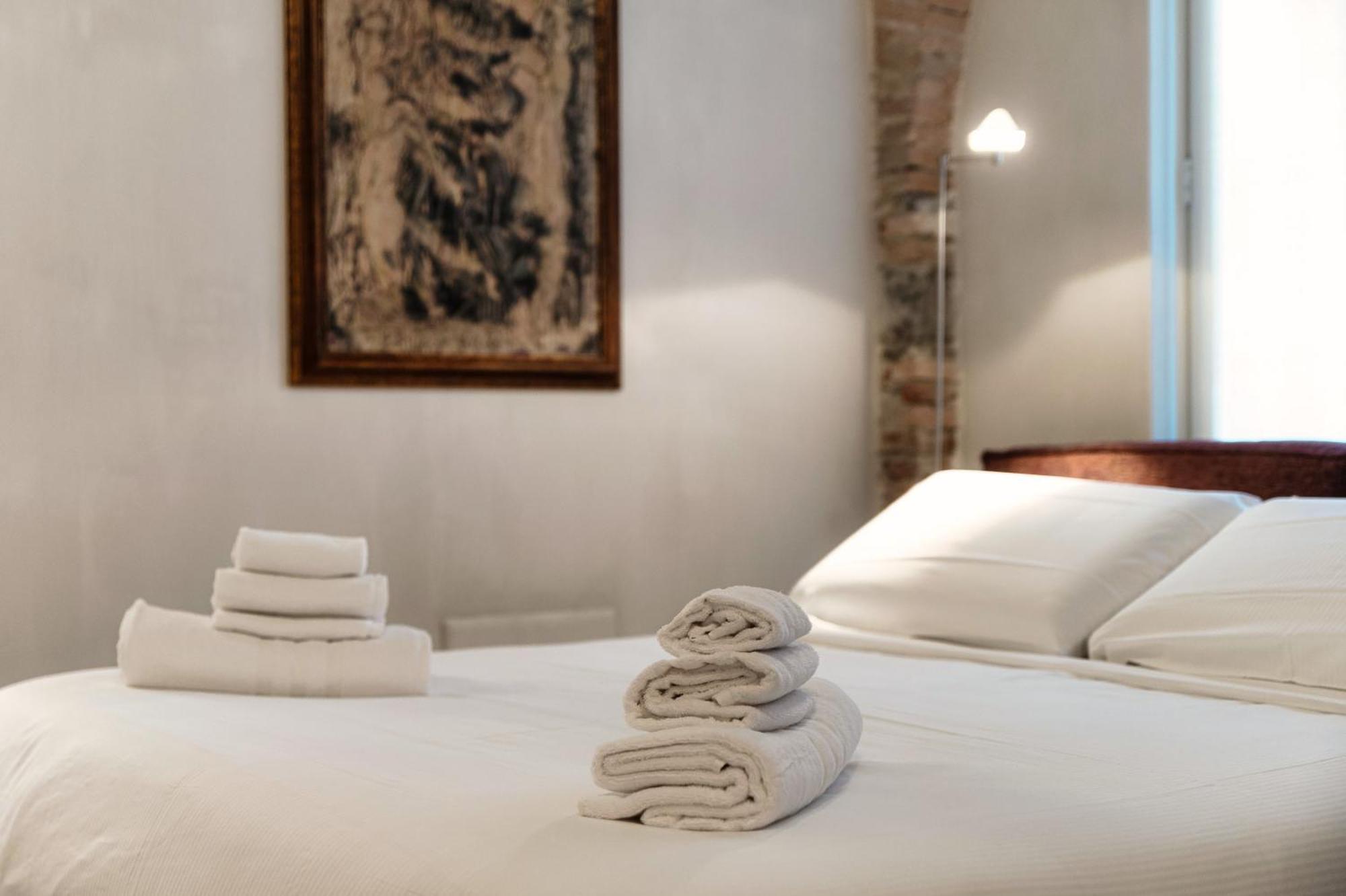 Suites Lorodellago Como - The House Of Travelers Dış mekan fotoğraf
